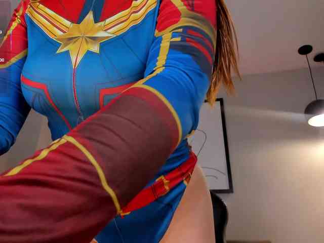 MaddisonCollins webcam