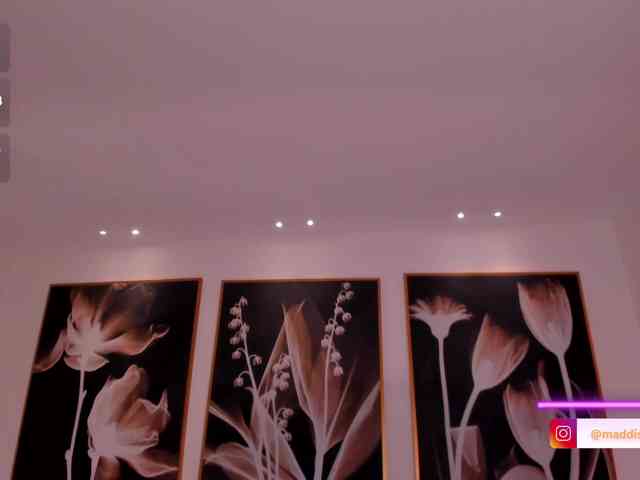 MaddisonCollins MaddisonCollins