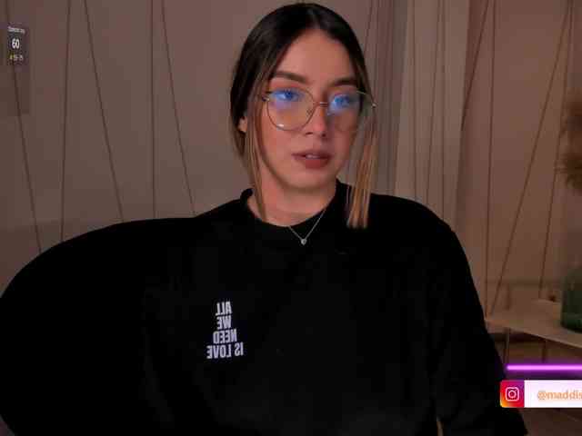 MaddisonCollins MaddisonCollins