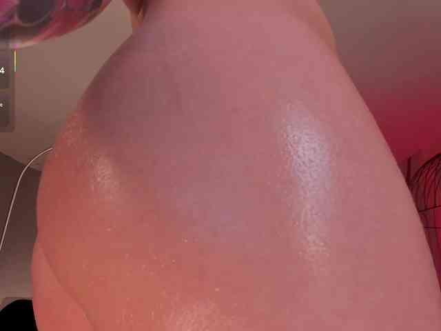MaddisonCollins webcam