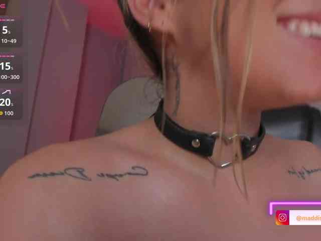 MaddisonCollins MaddisonCollins