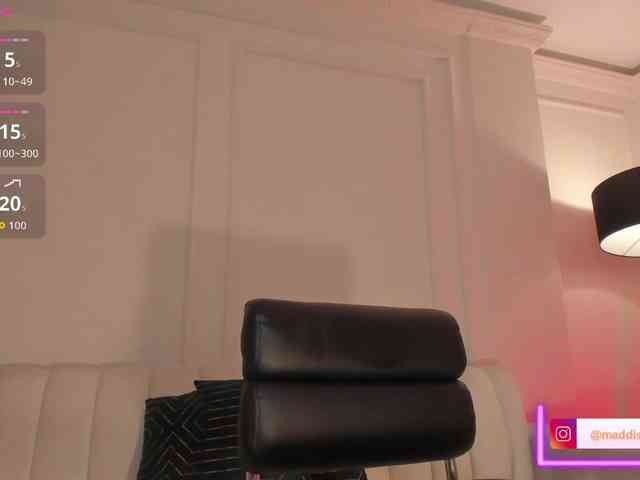 MaddisonCollins MaddisonCollins