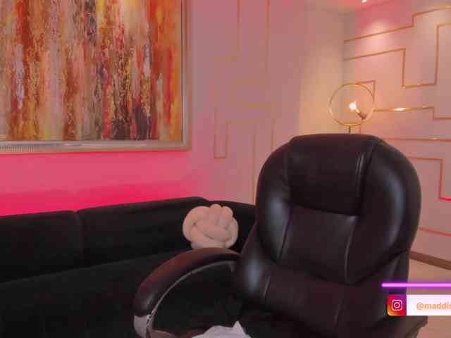 MaddisonCollins Live Webcam on BongaCams