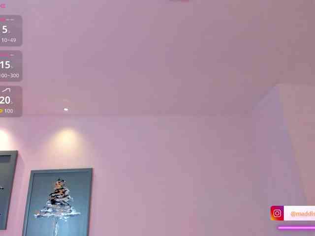 MaddisonCollins webcam