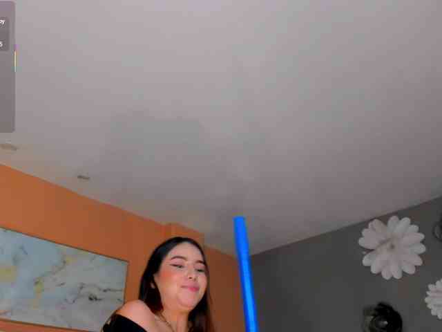 MaddisonCollins webcam