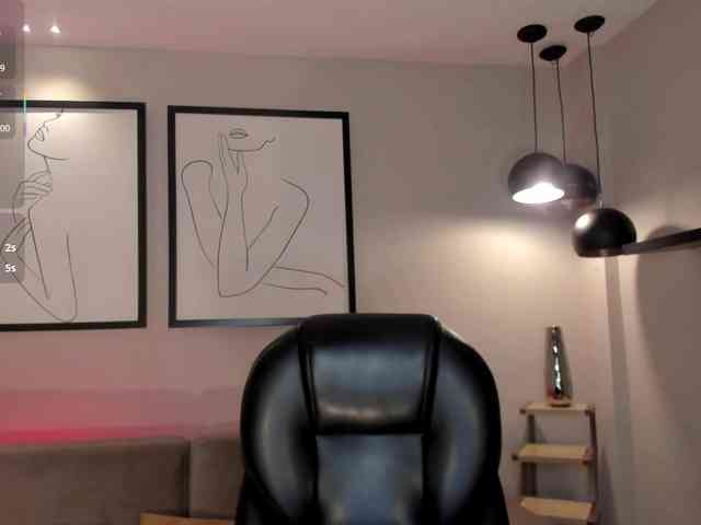 MaddisonCollins webcam