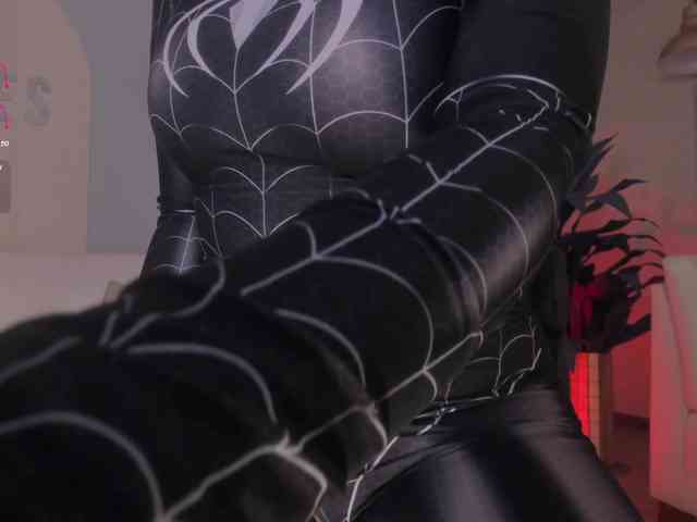 MaddisonCollins MaddisonCollins