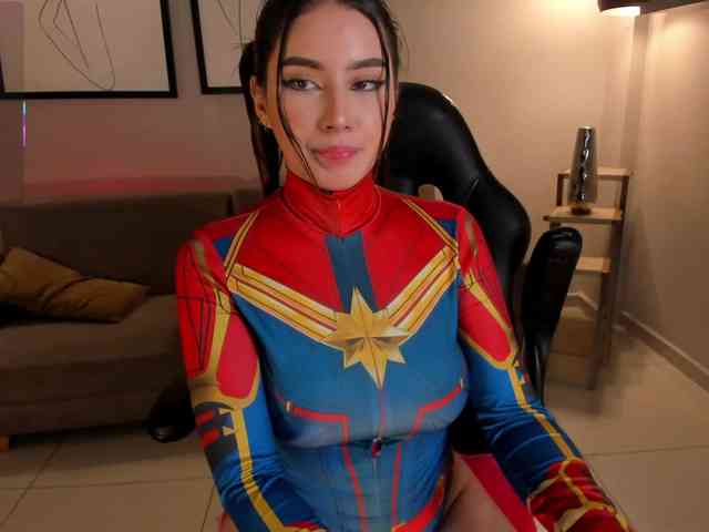 MaddisonCollins webcam