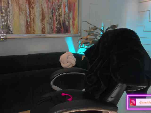 MaddisonCollins webcam