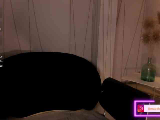 MaddisonCollins MaddisonCollins