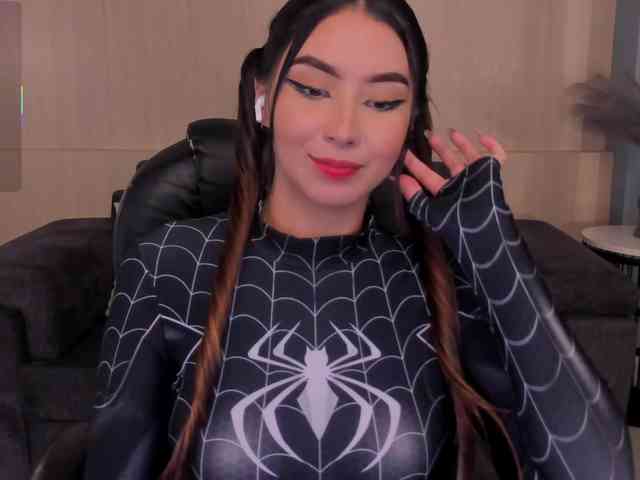 MaddisonCollins webcam