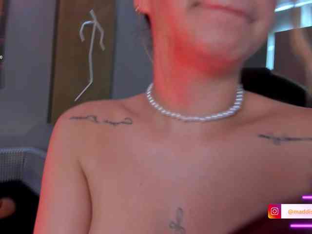 MaddisonCollins MaddisonCollins