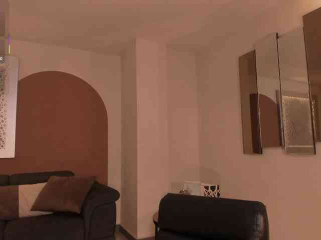 MaddisonCollins webcam