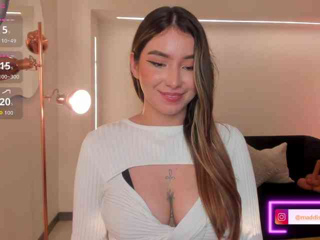 MaddisonCollins MaddisonCollins