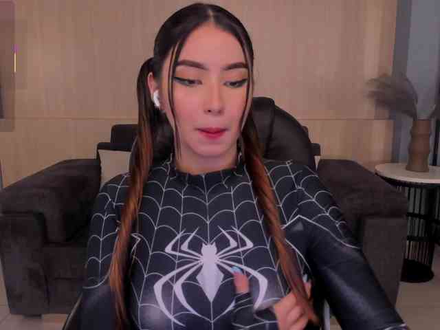 MaddisonCollins webcam