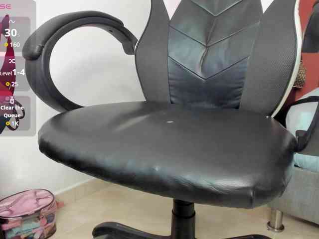 zoe-williams1 webcam
