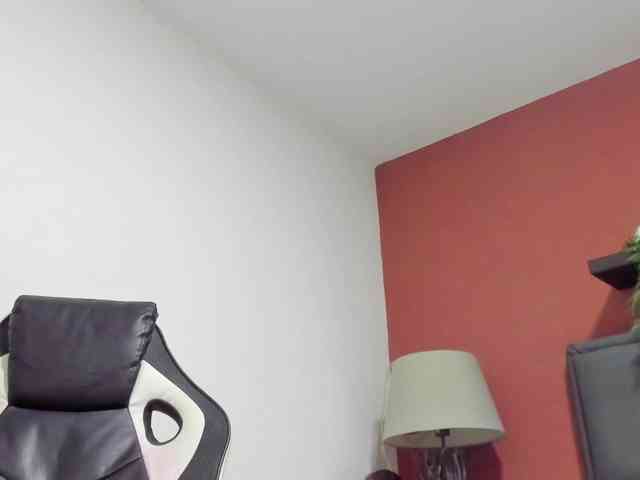 zoe-williams1 webcam