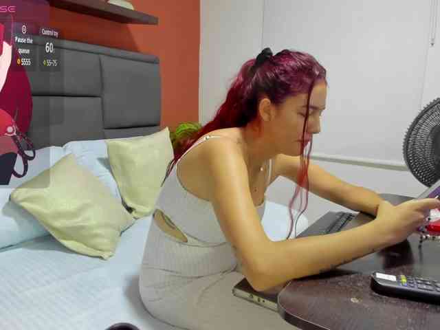 zoe-williams1 webcam