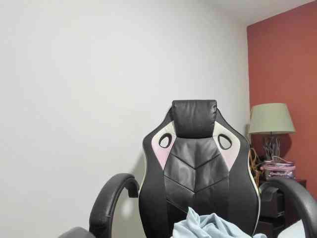 zoe-williams1 webcam