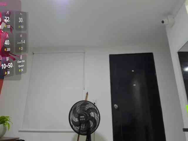 zoe-williams1 webcam