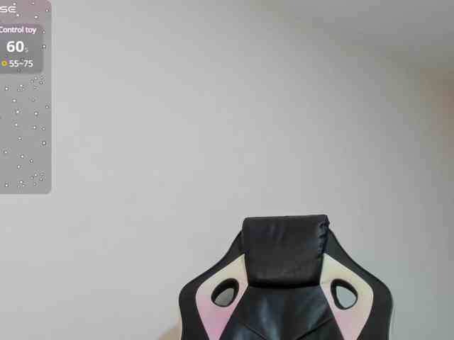 zoe-williams1 webcam