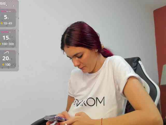 zoe-williams1 webcam