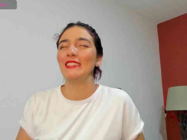 zoe-williams1 webcam