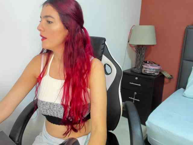 zoe-williams1 webcam