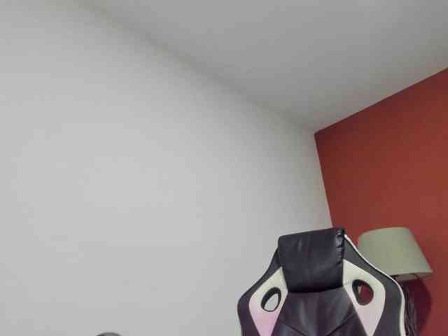 zoe-williams1 webcam