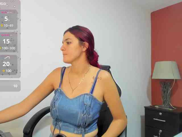 zoe-williams1 webcam