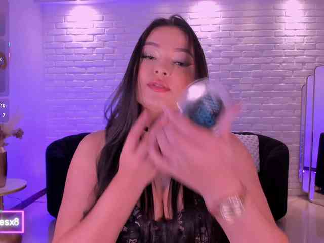 IvyJones1 webcam