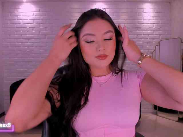 IvyJones1 webcam