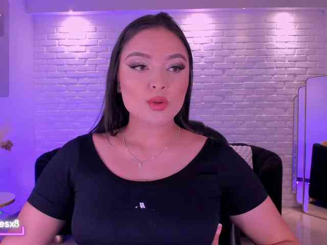 IvyJones1 webcam