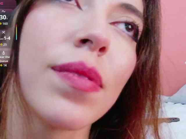 skinnyandcute webcam