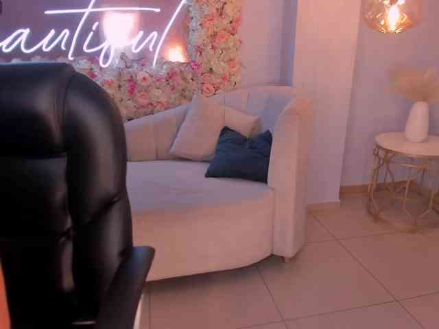 AlanaFord webcam