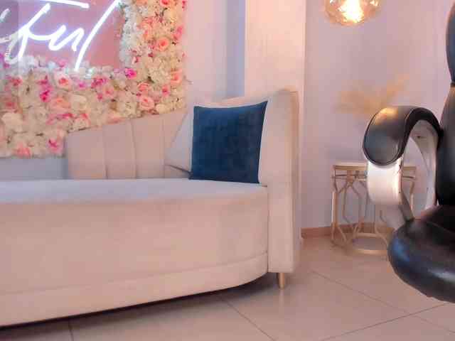 AlanaFord webcam