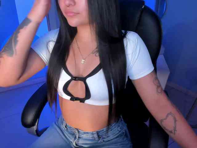 AlanaFord webcam