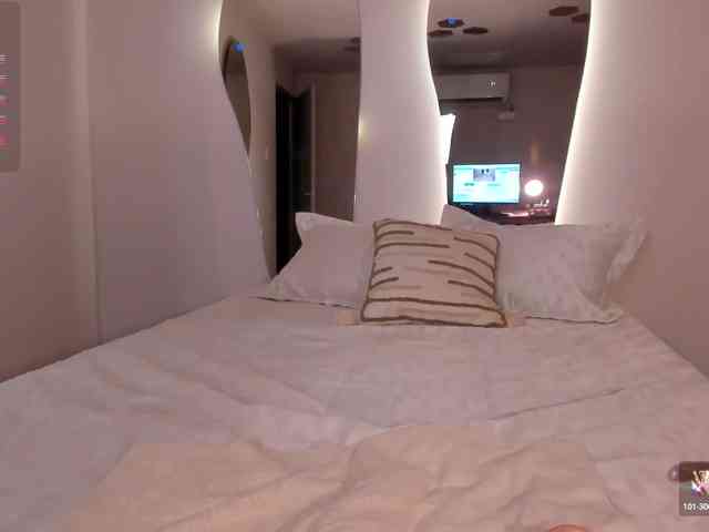 AlanaFord webcam