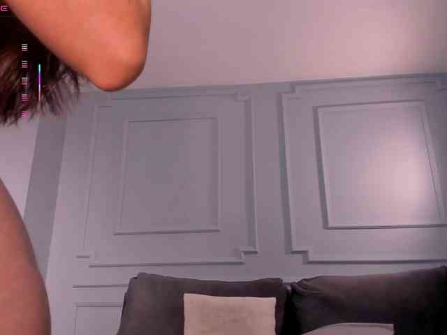 BellaClark webcam
