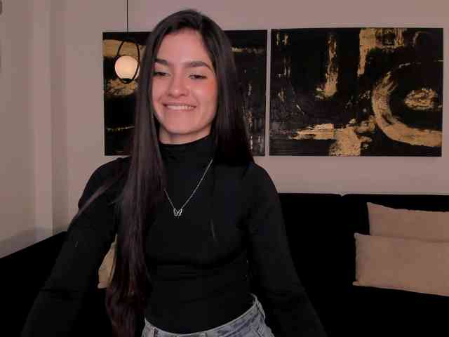 BellaClark webcam
