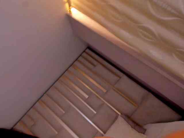 BellaClark webcam
