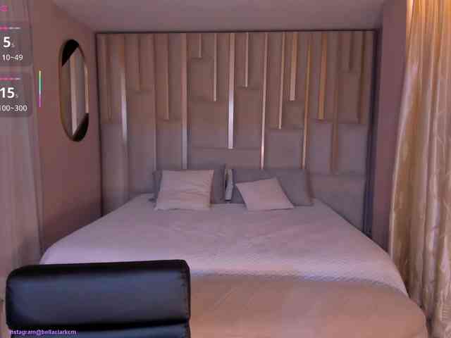 BellaClark webcam