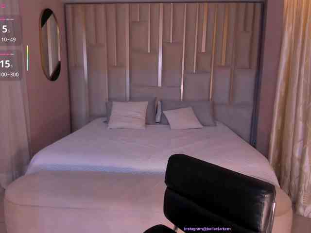 BellaClark webcam