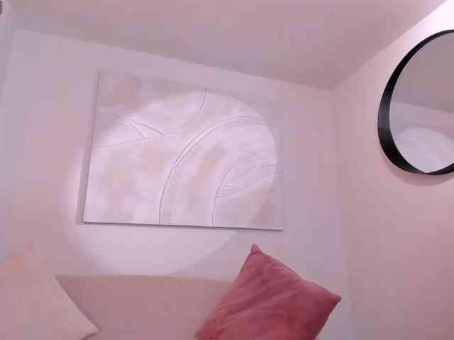 BellaClark webcam