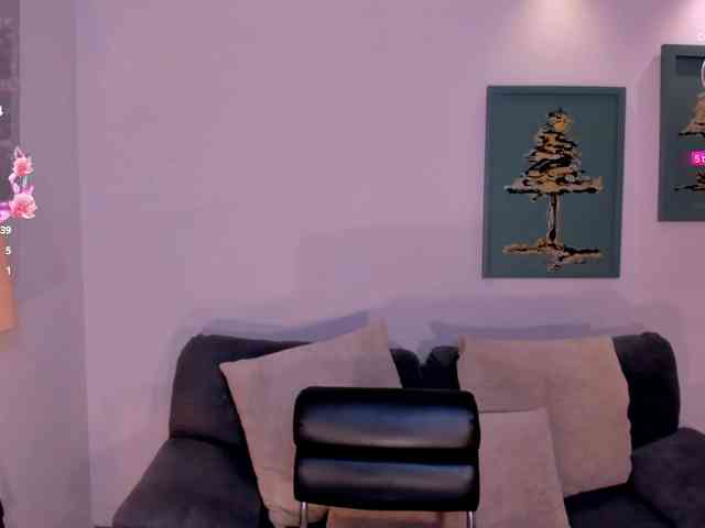 BellaClark webcam