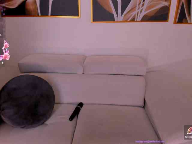 BellaClark webcam