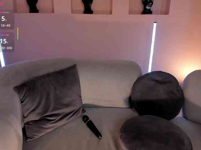 BellaClark webcam