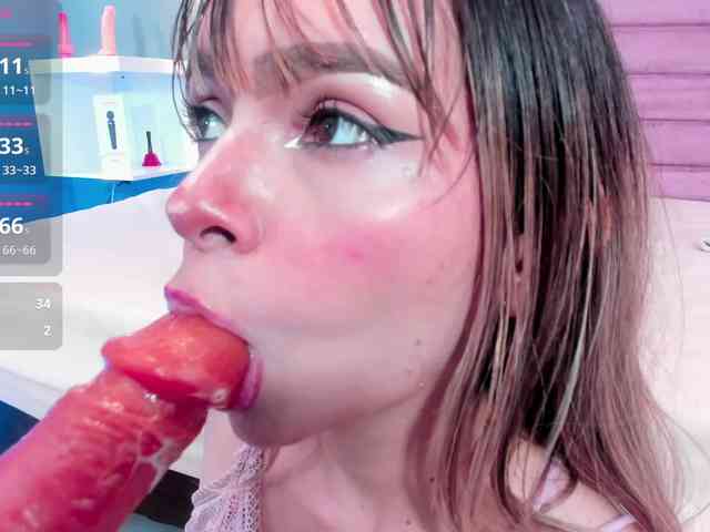 MadyMiller webcam