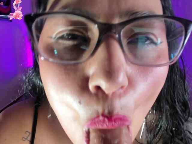 tamararouse Live Webcam on BongaCams