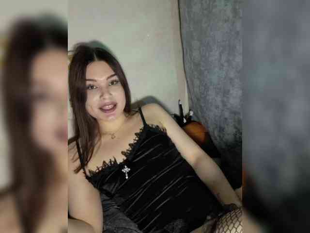 misssurprizisss Live Webcam on BongaCams